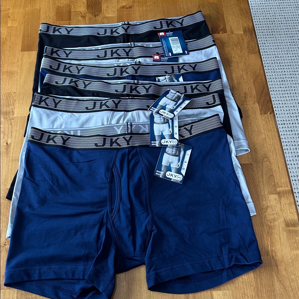 Jockey Men's Boxer Briefs - Navy, Gray, Black

31 pairs in total.